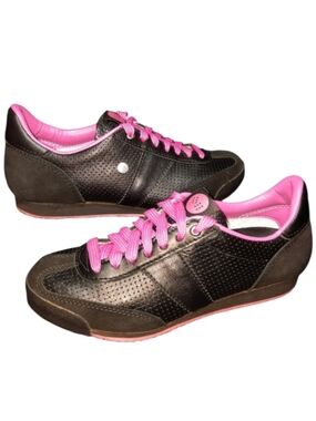 Botas 66 Black/Neon Pink Leather Athletic Sneaker SZ 5